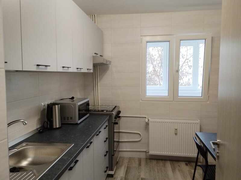 Piata Matei Ambrozie,